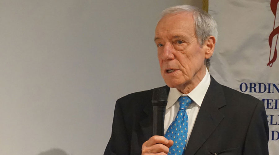 Clicca per accedere all'articolo Poco conosciute, ma strategiche per la ricerca e la clinica: alla scoperta delle biobanche